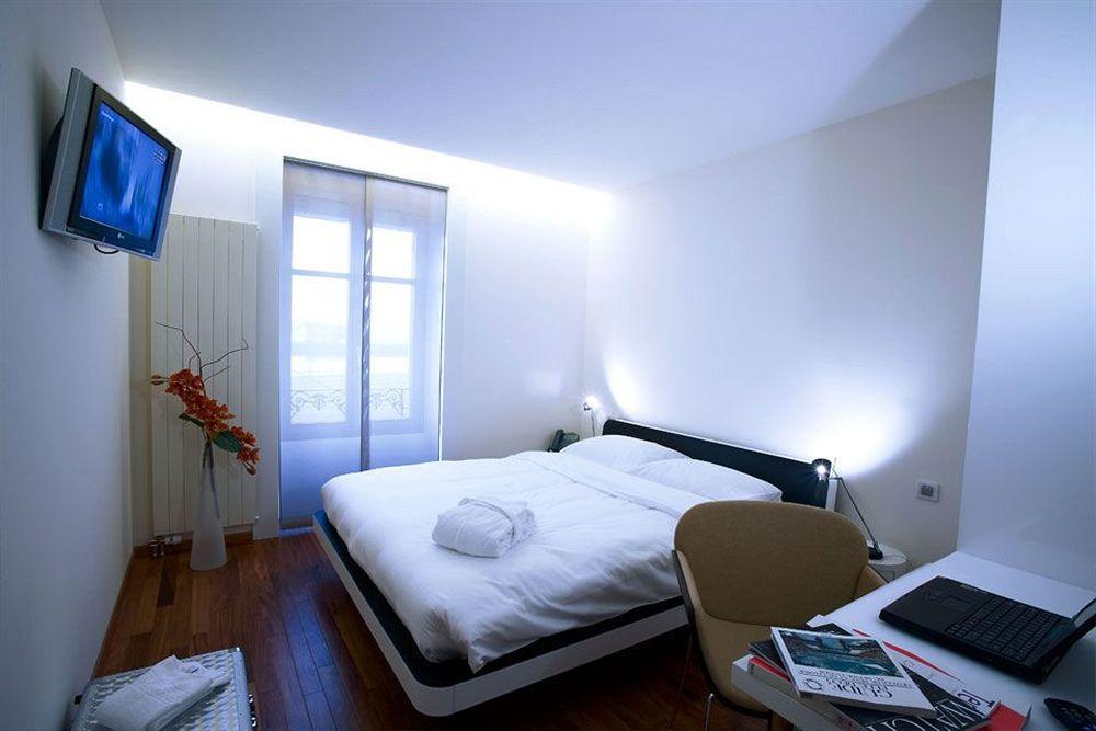 La Cour Des Augustins Boutique Gallery Design Hotel Genf Exterior foto
