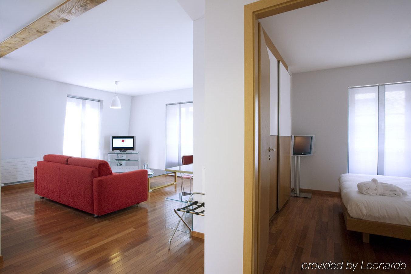 La Cour Des Augustins Boutique Gallery Design Hotel Genf Zimmer foto
