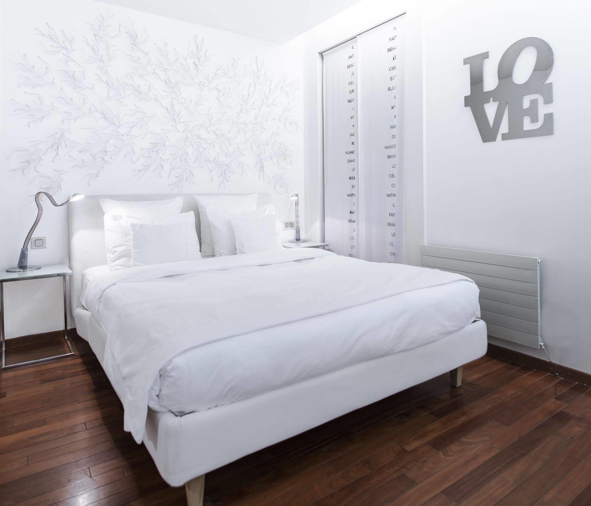 La Cour Des Augustins Boutique Gallery Design Hotel Genf Exterior foto