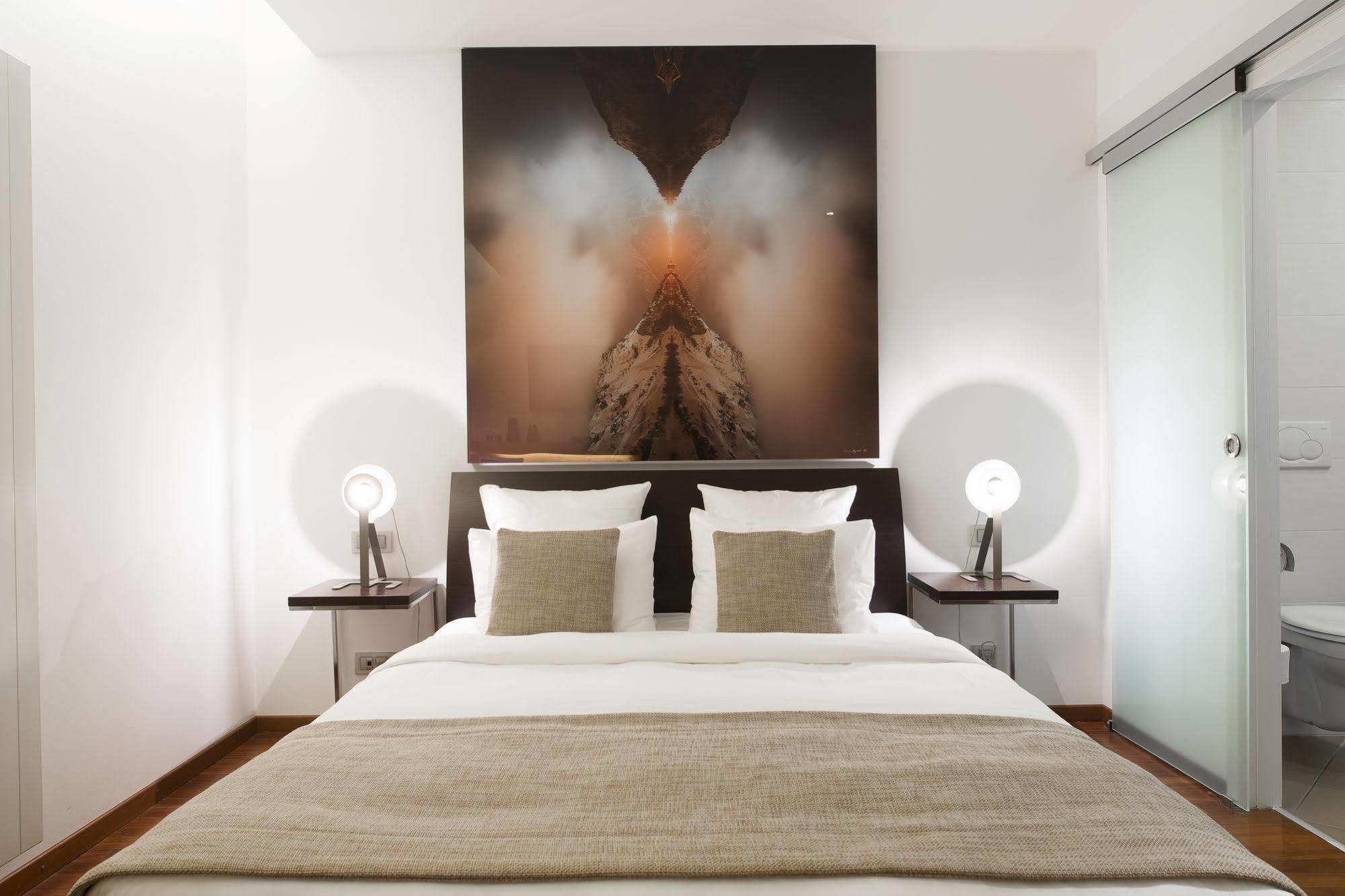 La Cour Des Augustins Boutique Gallery Design Hotel Genf Exterior foto